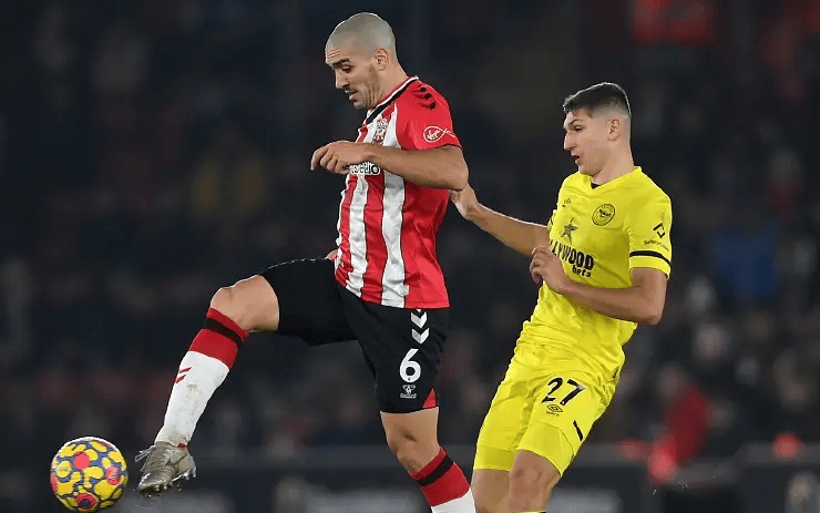 关于今晨葡超焦点战，葡萄牙体育扳平良机，目标明确，阵容厚度经受考验的信息